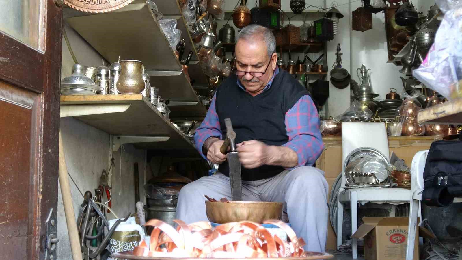 bakir bileklikler yeniden moda oldu 0 rUyrgHBD