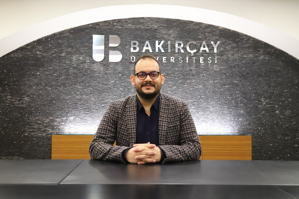 bakircay universitesinden buyuk gurur prof dr kadri ozdemir dunya 270incisi 0 9658kbET