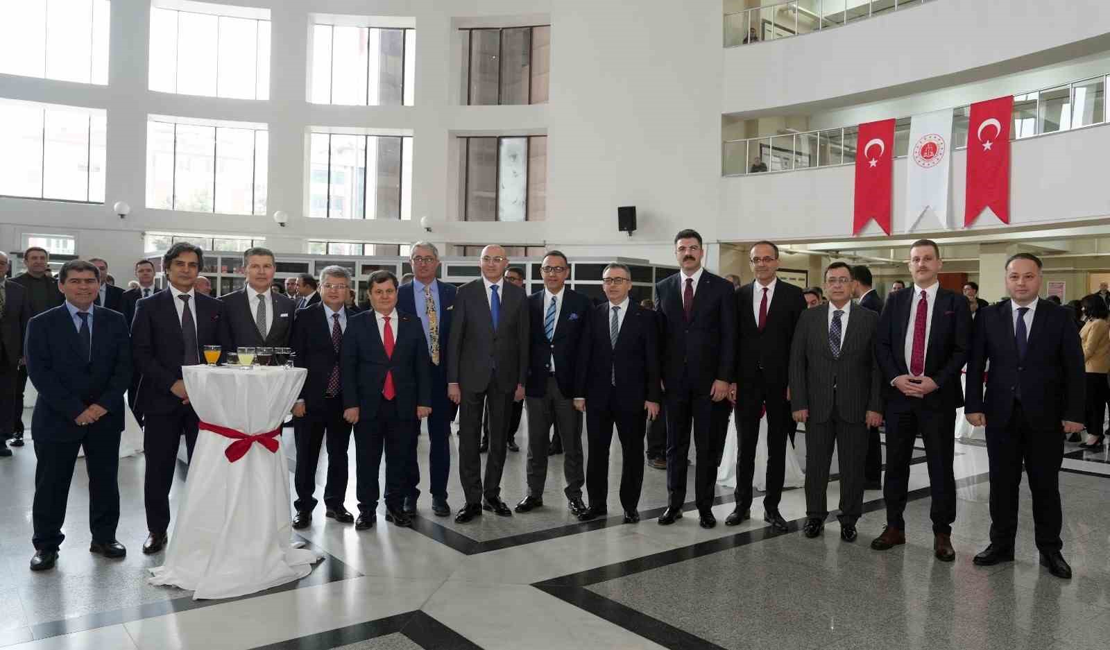 bakirkoy adliyesinde bayramlasma toreni 4 PmSBQmyr