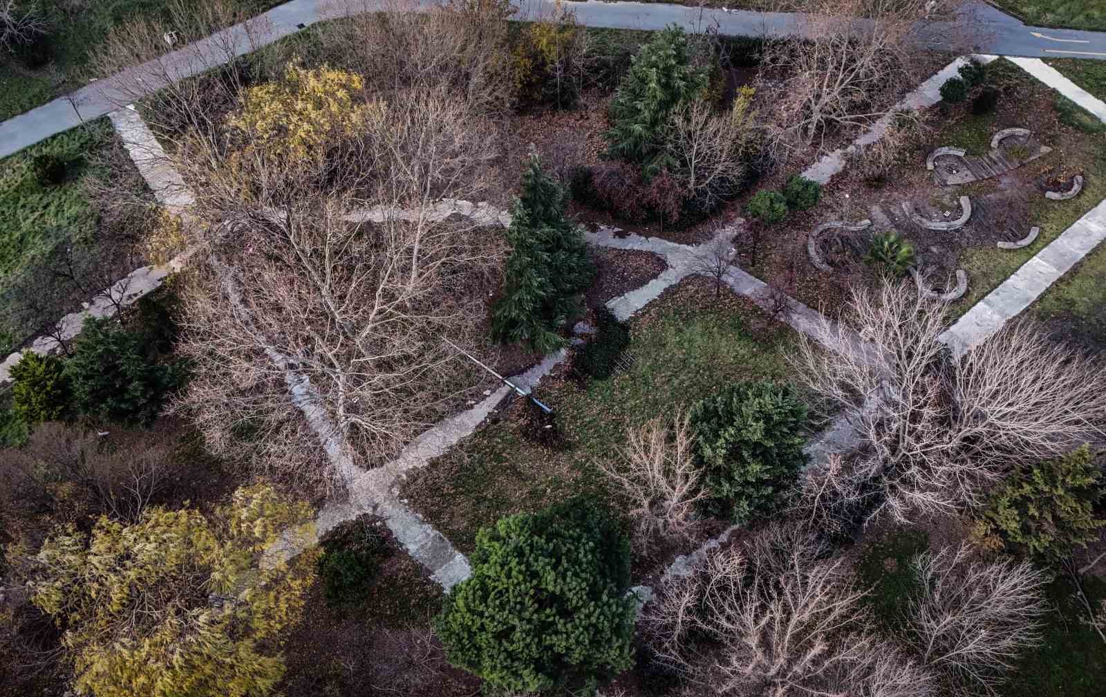 bakirkoy botanik park bakimsizliga mahkum edildi 11 chg2Q26c