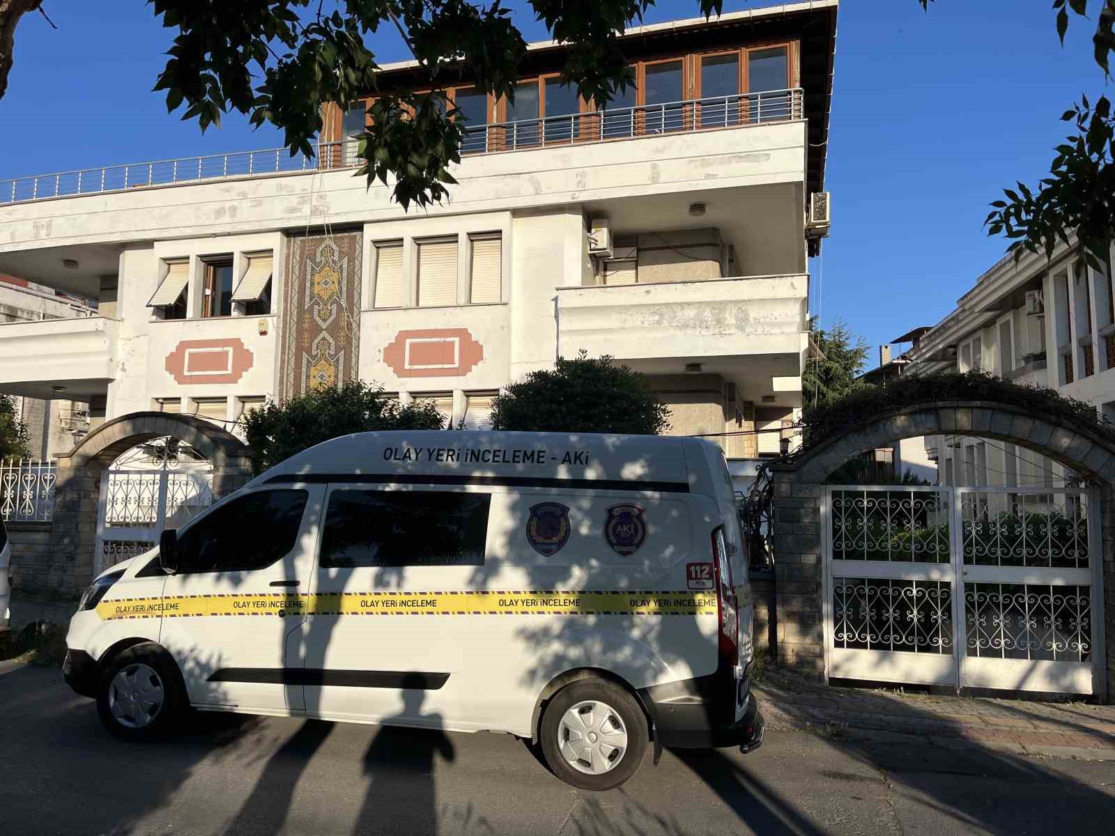 bakirkoyde bir villada agabey tartistigi kardesini silahla yaraladi 0 iyOQZeeA