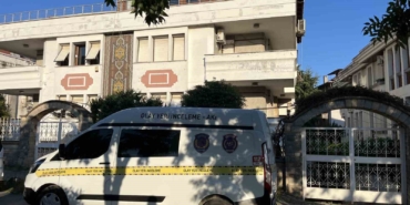 bakirkoyde-bir-villada-agabey-tartistigi-kardesini-silahla-yaraladi-afNwOwuM.jpg