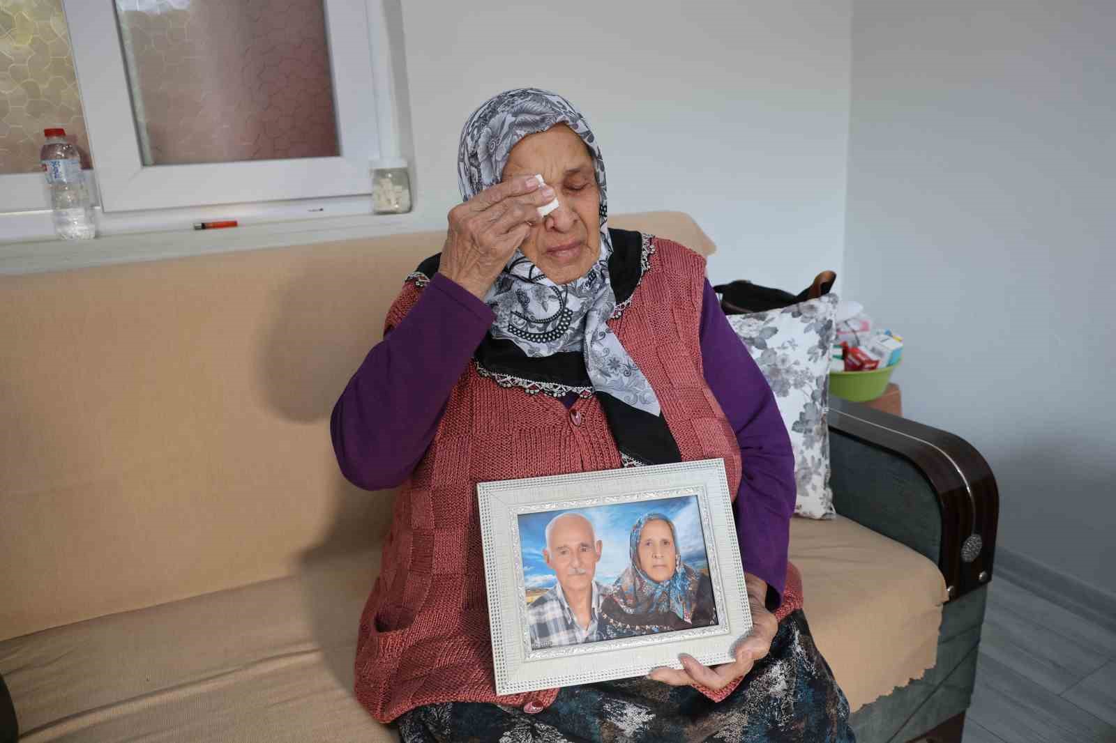 "Bakkala gidiyorum" diyerek evden çıkan 93 yaşındaki Alzheimer hastası, 4 gündür kayıp 4 bakkala gidiyorum diyerek evden cikan 93 yasindaki alzheimer hastasi 4 gundur kayip 0