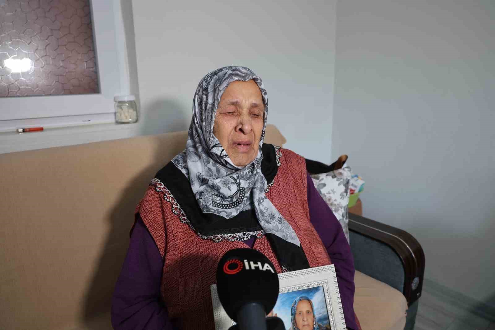 "Bakkala gidiyorum" diyerek evden çıkan 93 yaşındaki Alzheimer hastası, 4 gündür kayıp 5 bakkala gidiyorum diyerek evden cikan 93 yasindaki alzheimer hastasi 4 gundur kayip 1 Xgt6pj4R