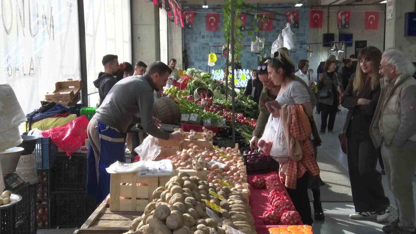 balat mahallesi modern pazar alanina kavustu 4 tI9trUPJ