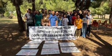 balcali-hastanesinde-calisan-saglik-calisanlari-3-gun-is-birakti-mIA7hxHh.jpg