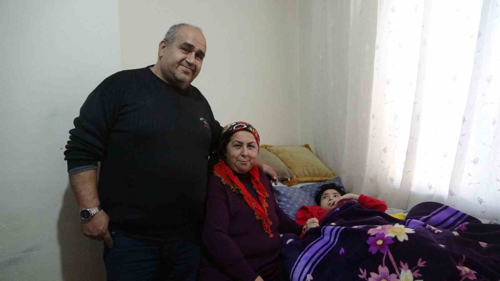 baldizinin vasiyetine 10 yildir evlat gibi bakiyor yasamaz dediler canlari oldu 0 eZza1aAI