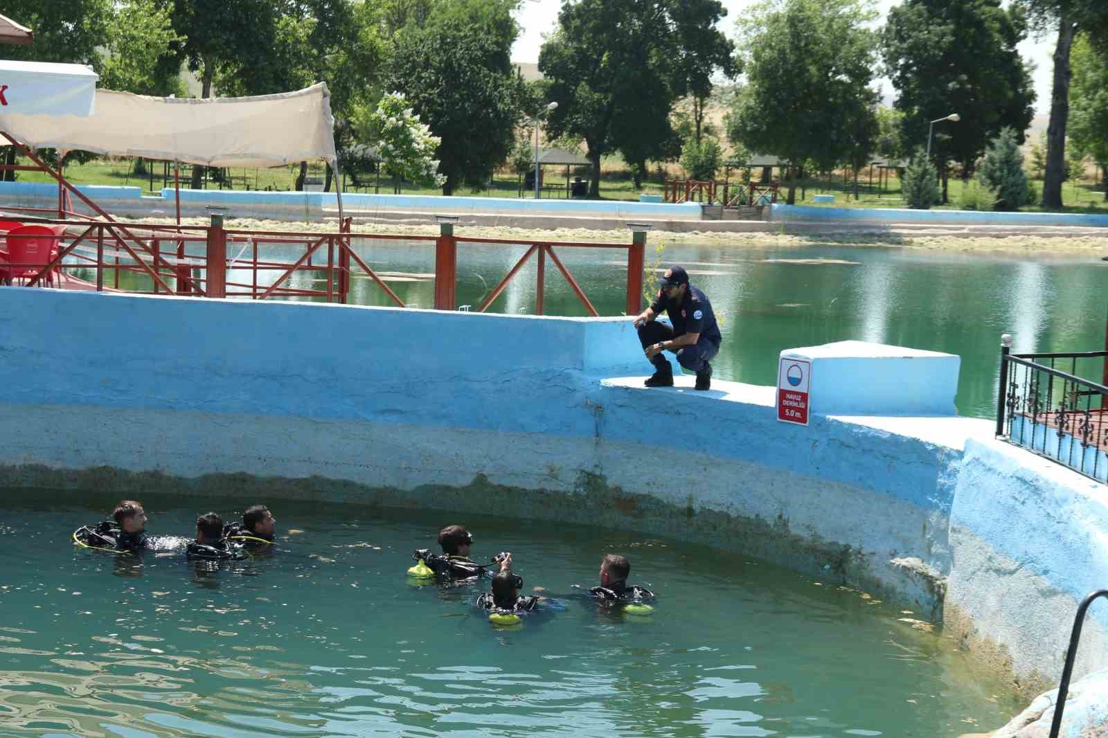 balik adamlar sakaryabasinda egitimlerini surduruyor 7 ve7Jt7y1