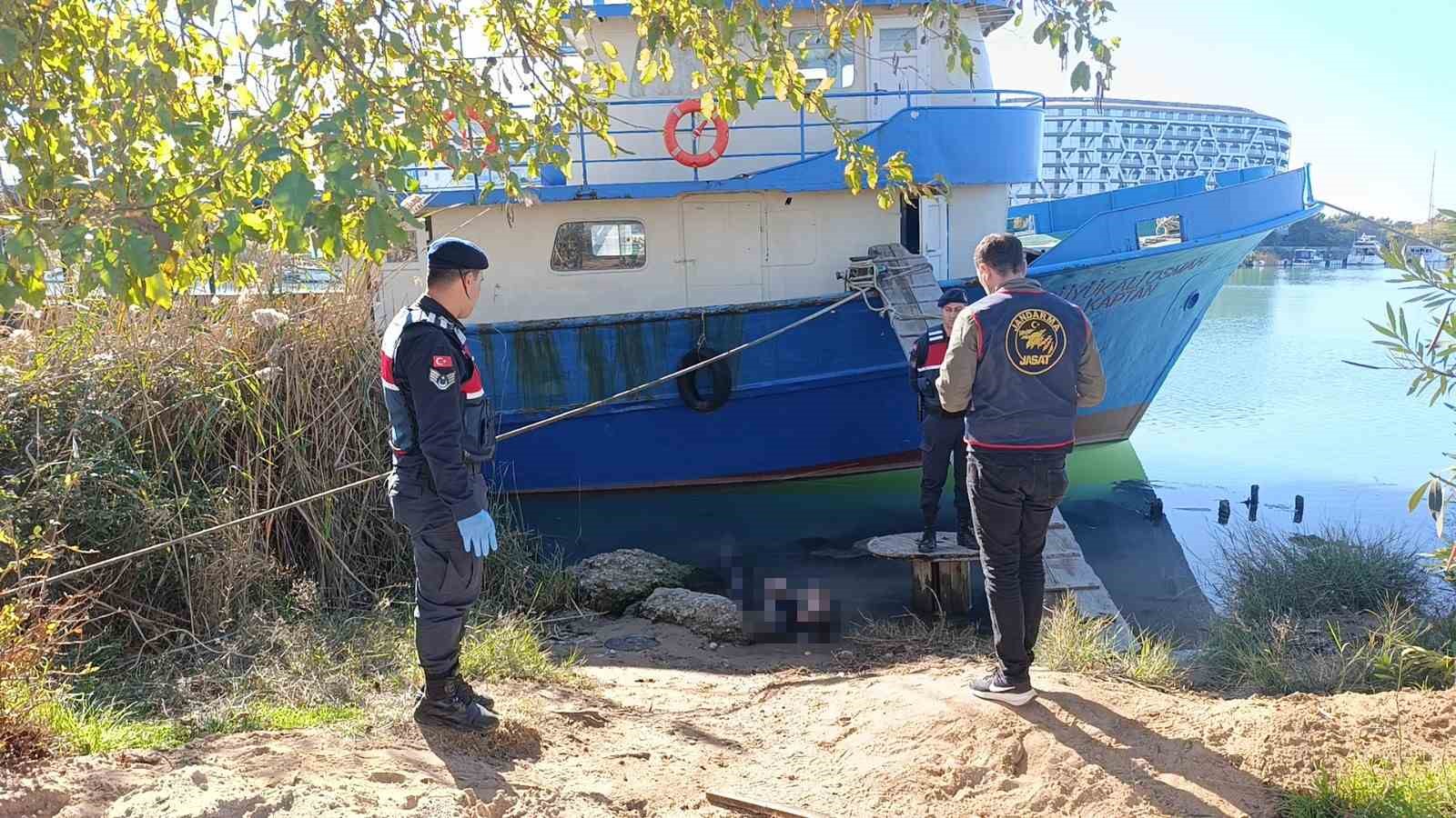 balik avlamaya gelen vatandaslar manavgat irmaginda erkek cesedi buldu 3 Z1YjJmZc