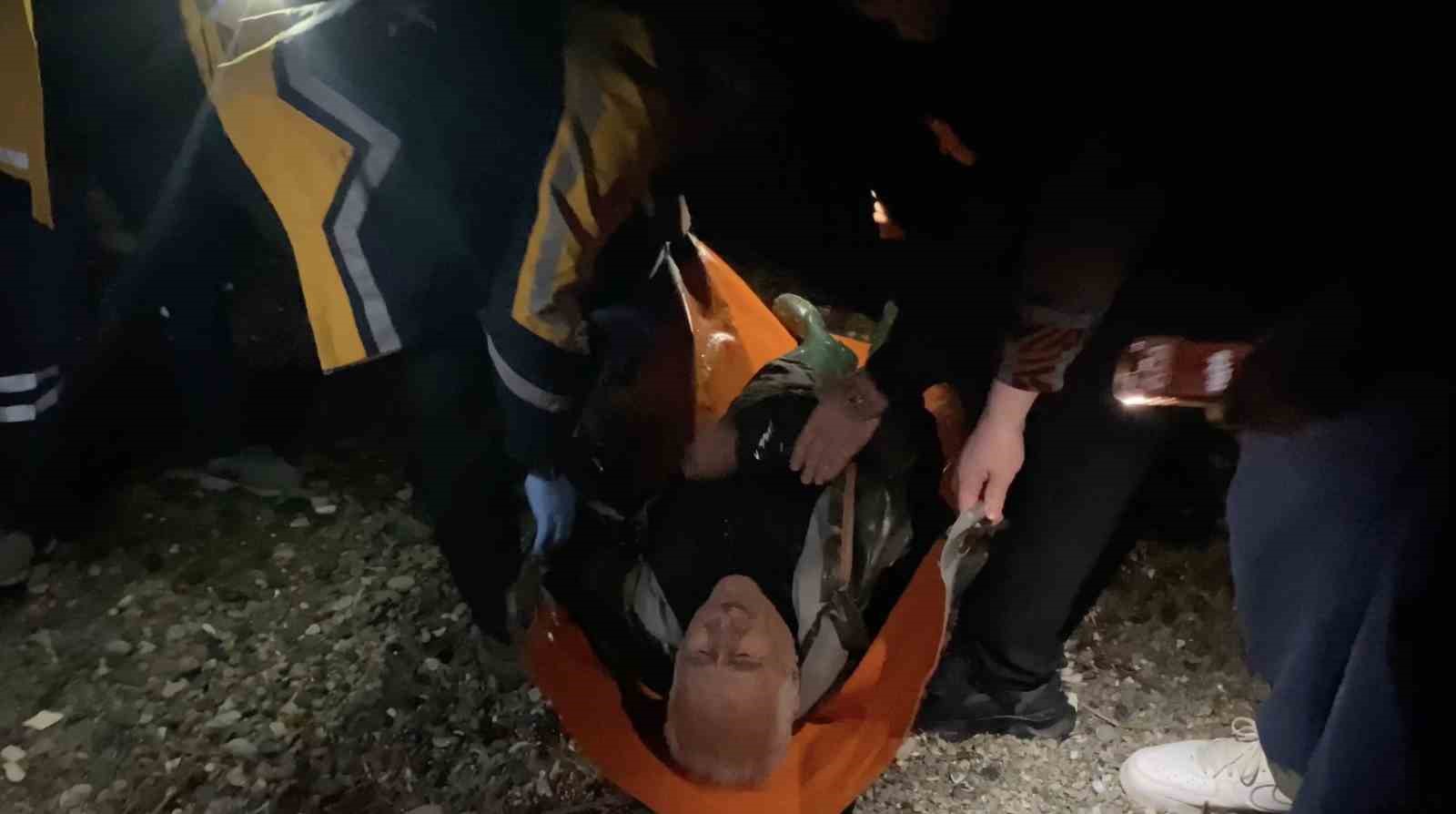 balik tutmak icin acilan kayik batti baba ogul olumden dondu 1 ubtPOhHI