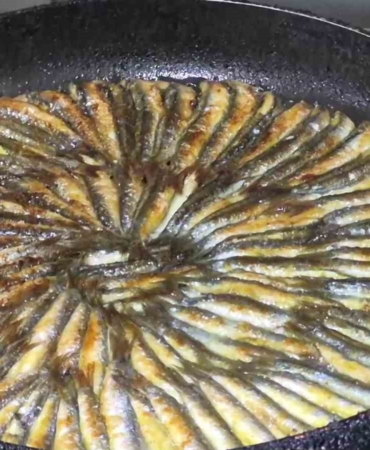 balik-ustasindan-lezzetli-hamsi-pisirmenin-puf-noktalari-mBhgptxY.jpg