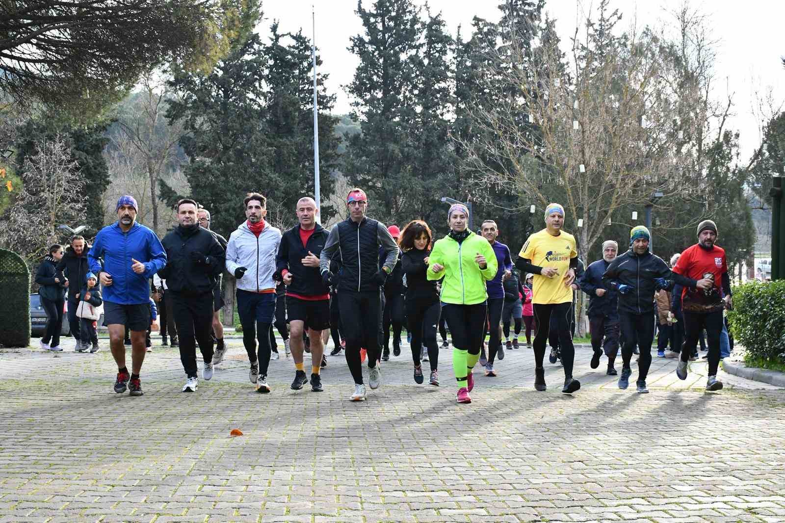 balikesir buyuksehir belediyesi saglikli yasami tesvik etmeye devam ediyor 0 VkhikRXk
