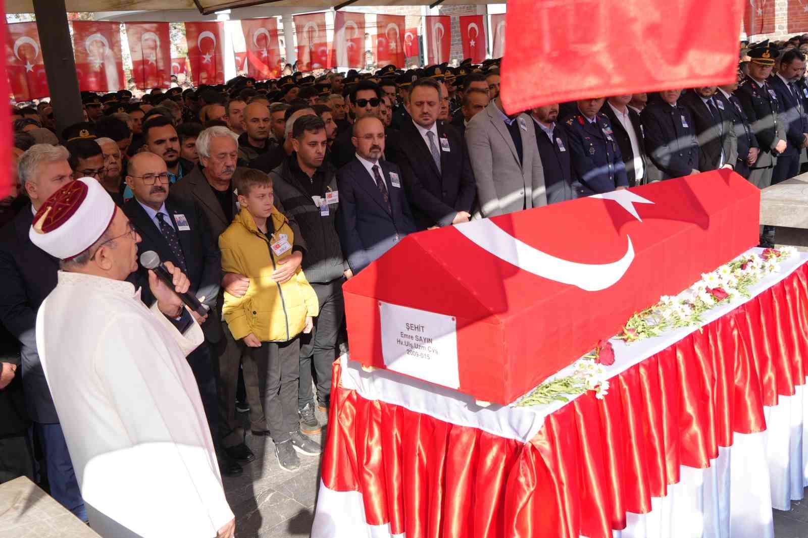 balikesir sehit emre sayini son yolculuguna ugurladi 4 92cXikuK