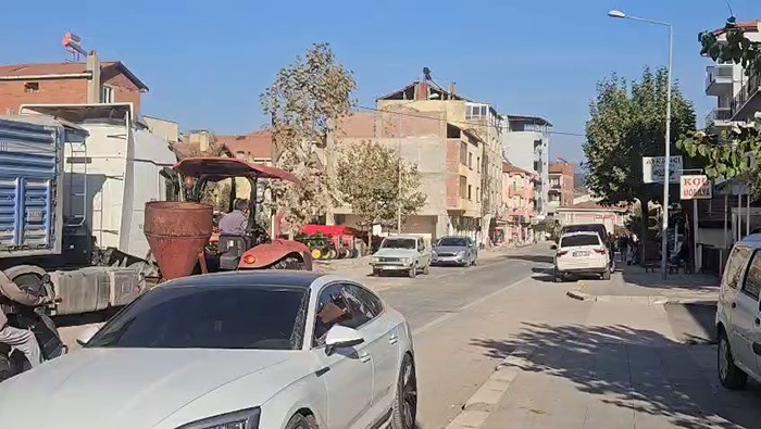 balikesir sindirgida 49 buyuklugunde deprem 0 7lJezIi9
