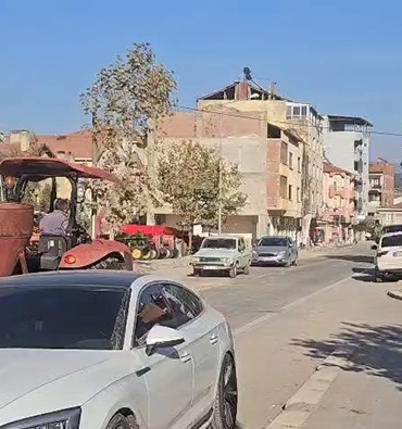 balikesir-sindirgida-49-buyuklugunde-deprem-rRDIs9Om.jpg