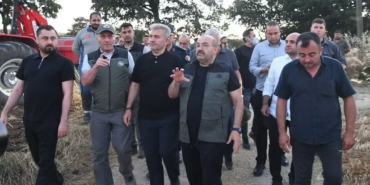 balikesir-valisi-ustaoglu-550-personelle-yanginlara-mudahalemiz-devam-ediyor-9CWDBATY.jpg
