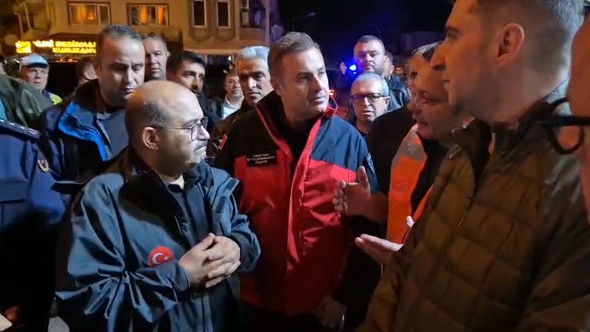 balikesir valisi ustaoglu can kaybi bulunmuyor 1 Oqz1psmU