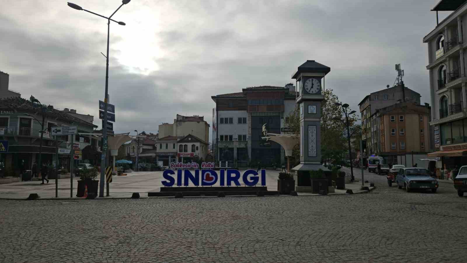 balikesirde 49 buyuklugunde deprem 3 OBKCN2aT