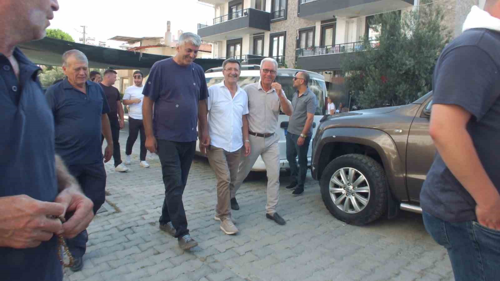 Balıkesir’de asırlık düğün geleneği devam ediyor 6 balikesirde asirlik dugun gelenegi devam ediyor 2 Ew84yH6R