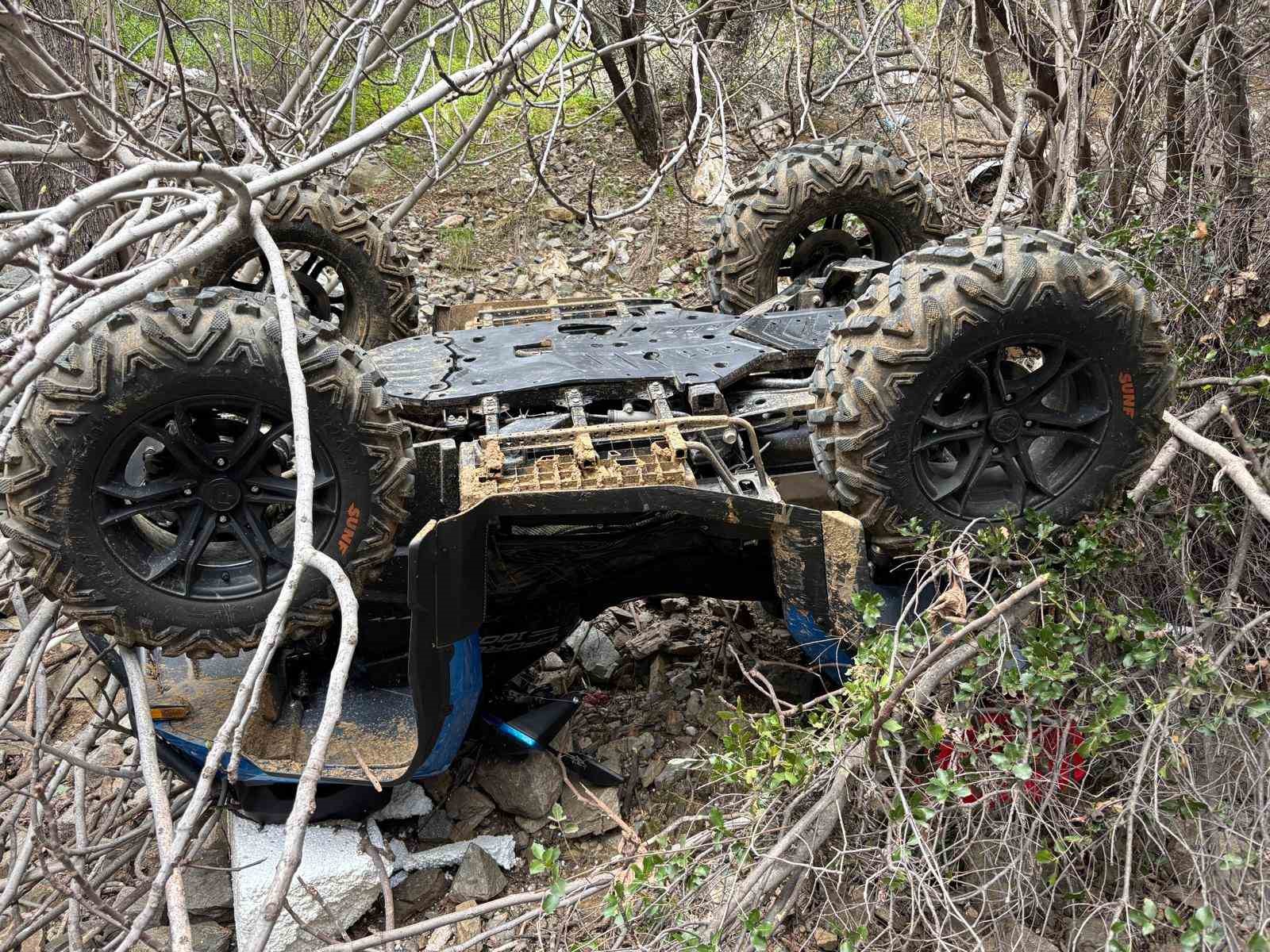 balikesirde atv kazasi 2 yarali 2 wtuMhsU5