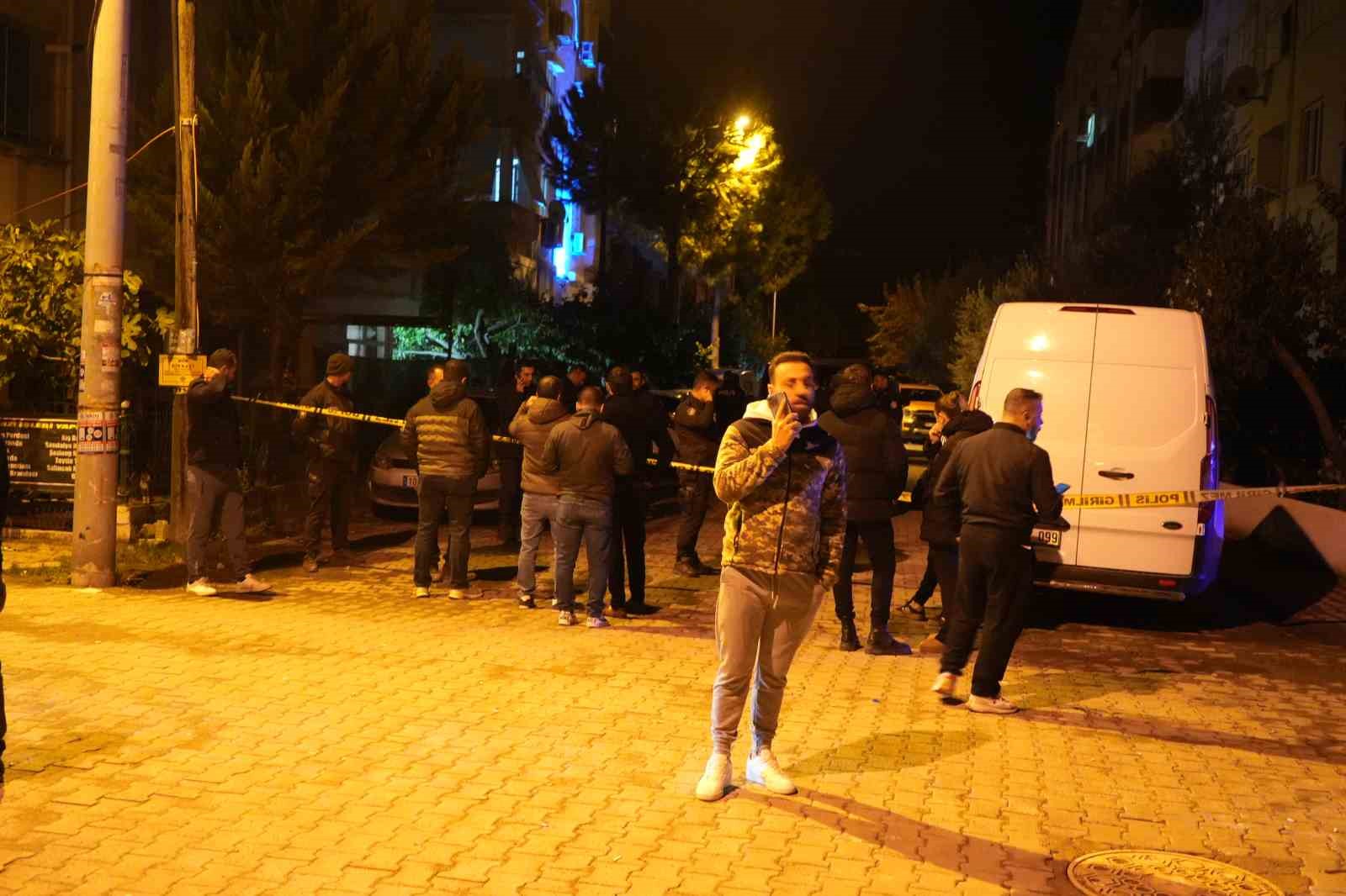 balikesirde evinde silahla vurulmus erkek cesedi bulundu 2