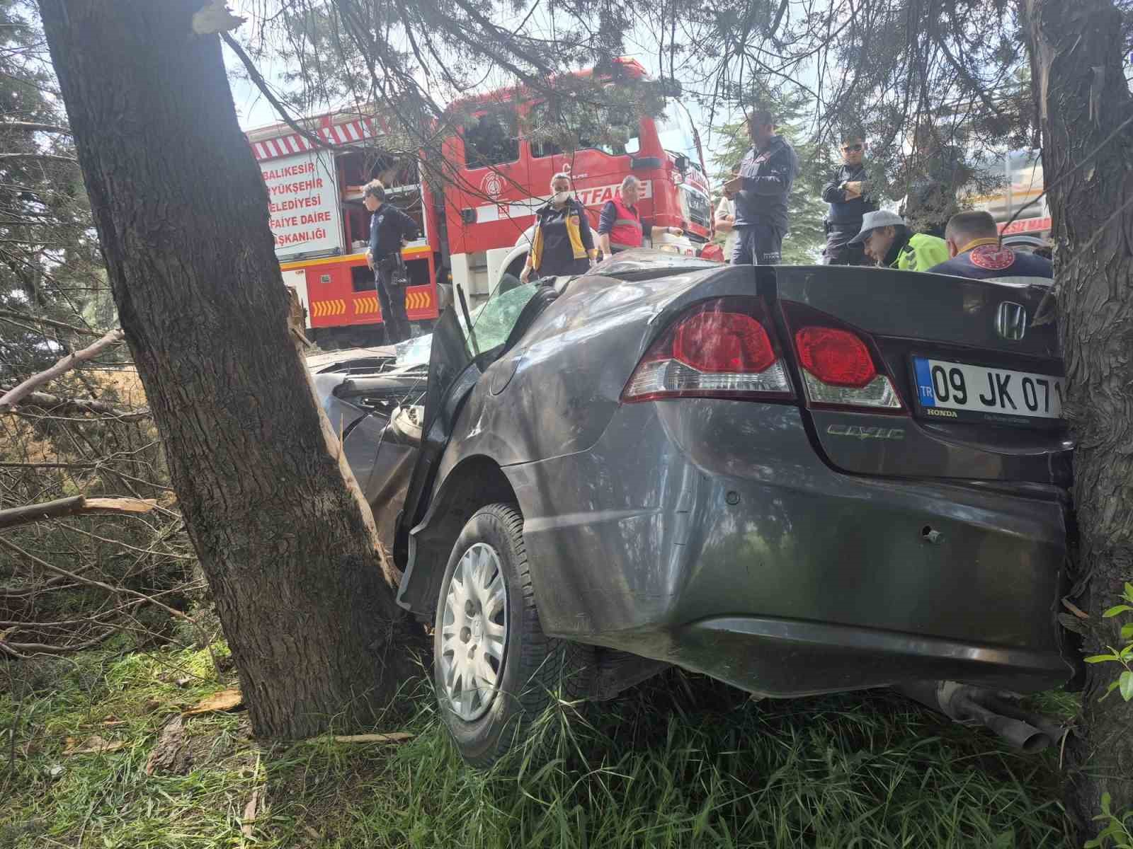 Balıkesir’de feci kaza: 1 ölü 5 balikesirde feci kaza 1 olu 1 CpMLvEau