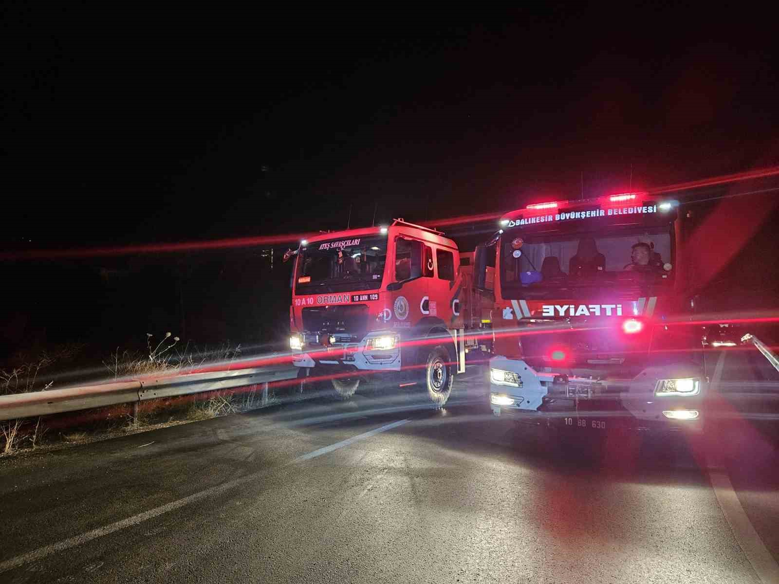 balikesirde gece yarisi orman yangini cikti 1 2SrDwhU1
