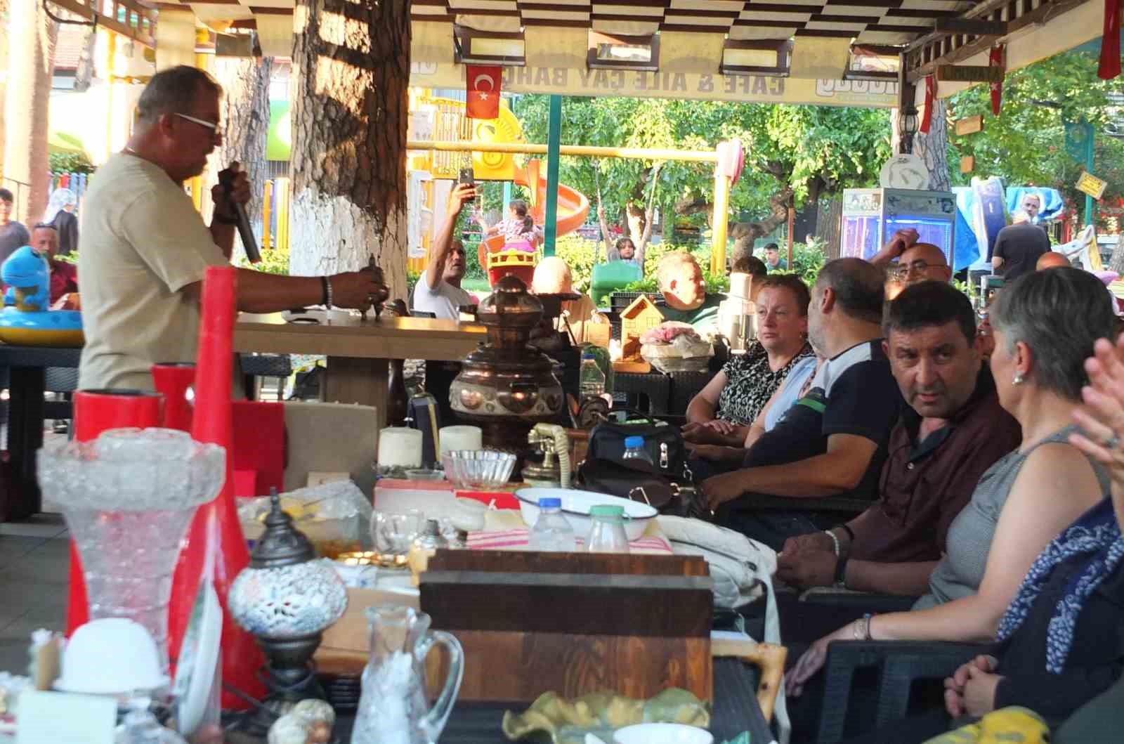 Balıkesir’de ikinci el mezatlarına ilgi arttı 5 balikesirde ikinci el mezatlarina ilgi artti 1 5r2lH3es
