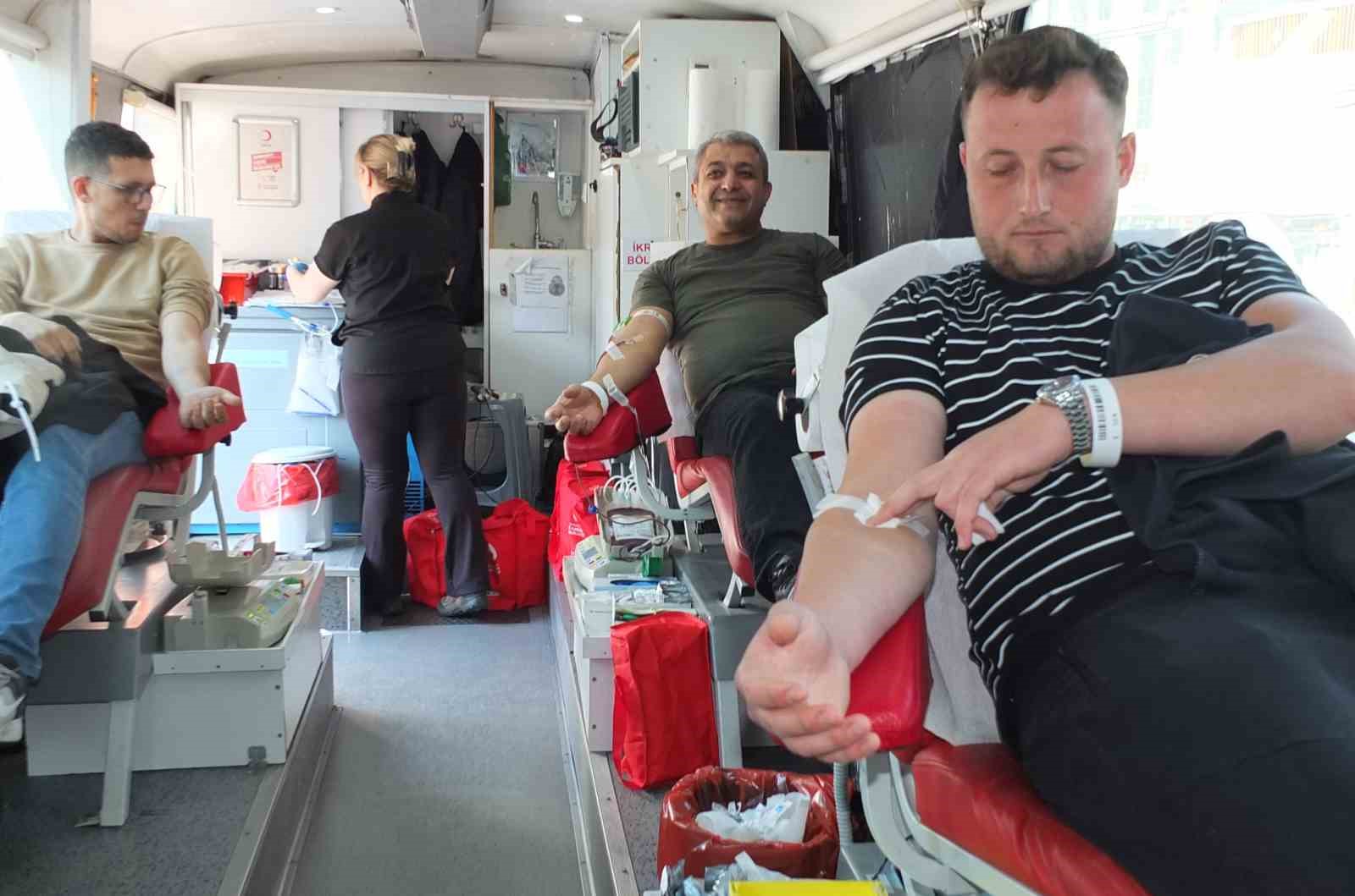 balikesirde kan bagisina ilgi artti 1