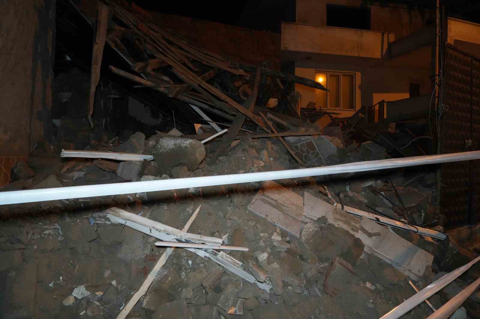balikesirde metruk bina coktu 4 34rcpNSp