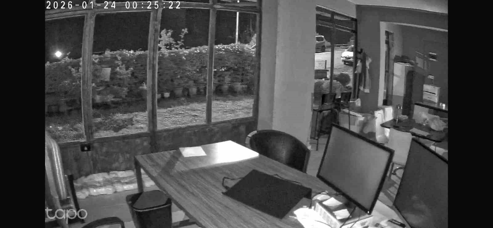 balikesirde meydana gelen deprem bursada isyerinin kamerasina yansidi 0 caPpd4Mg