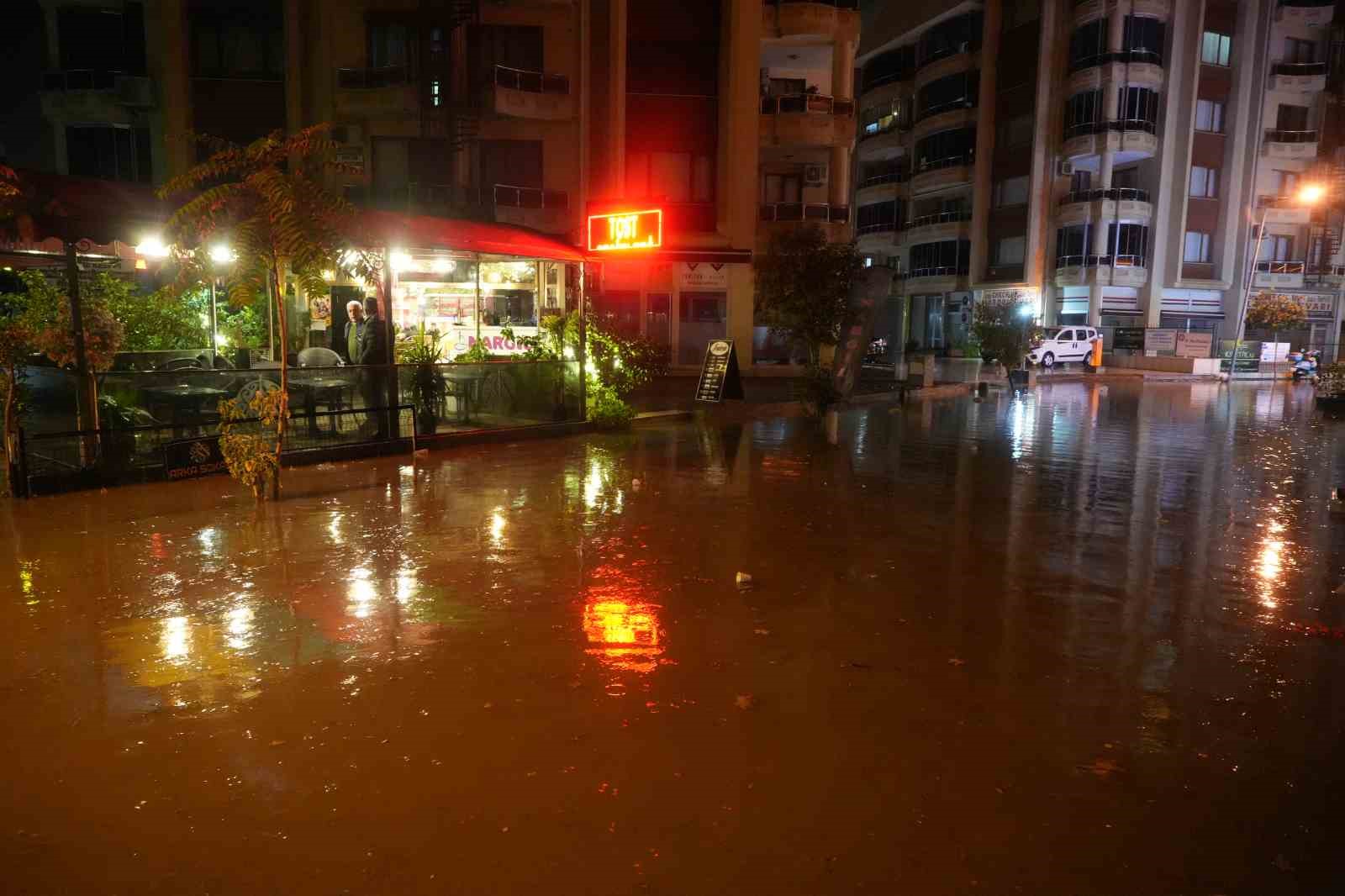 balikesirde saganak yagis ve lodos hayati olumsuz etkiledi 4