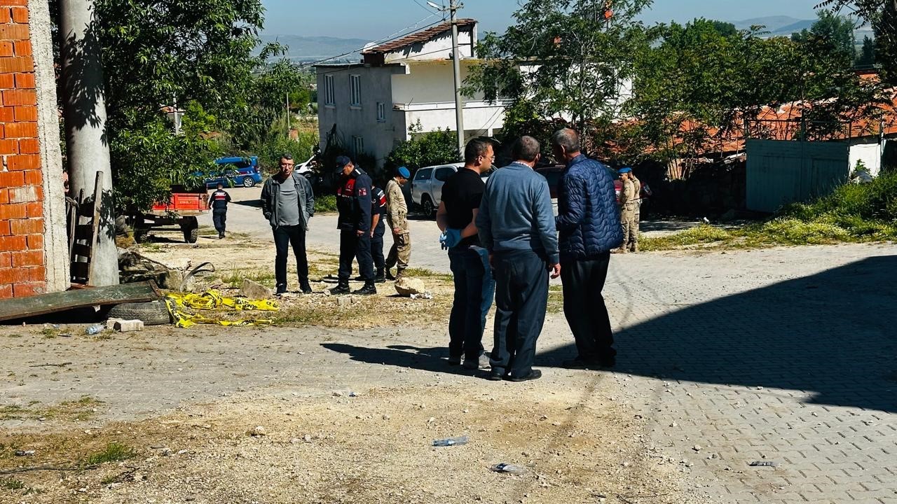 balikesirde silahli kavga 1 olu 3 yarali 1 Jspm4DjP