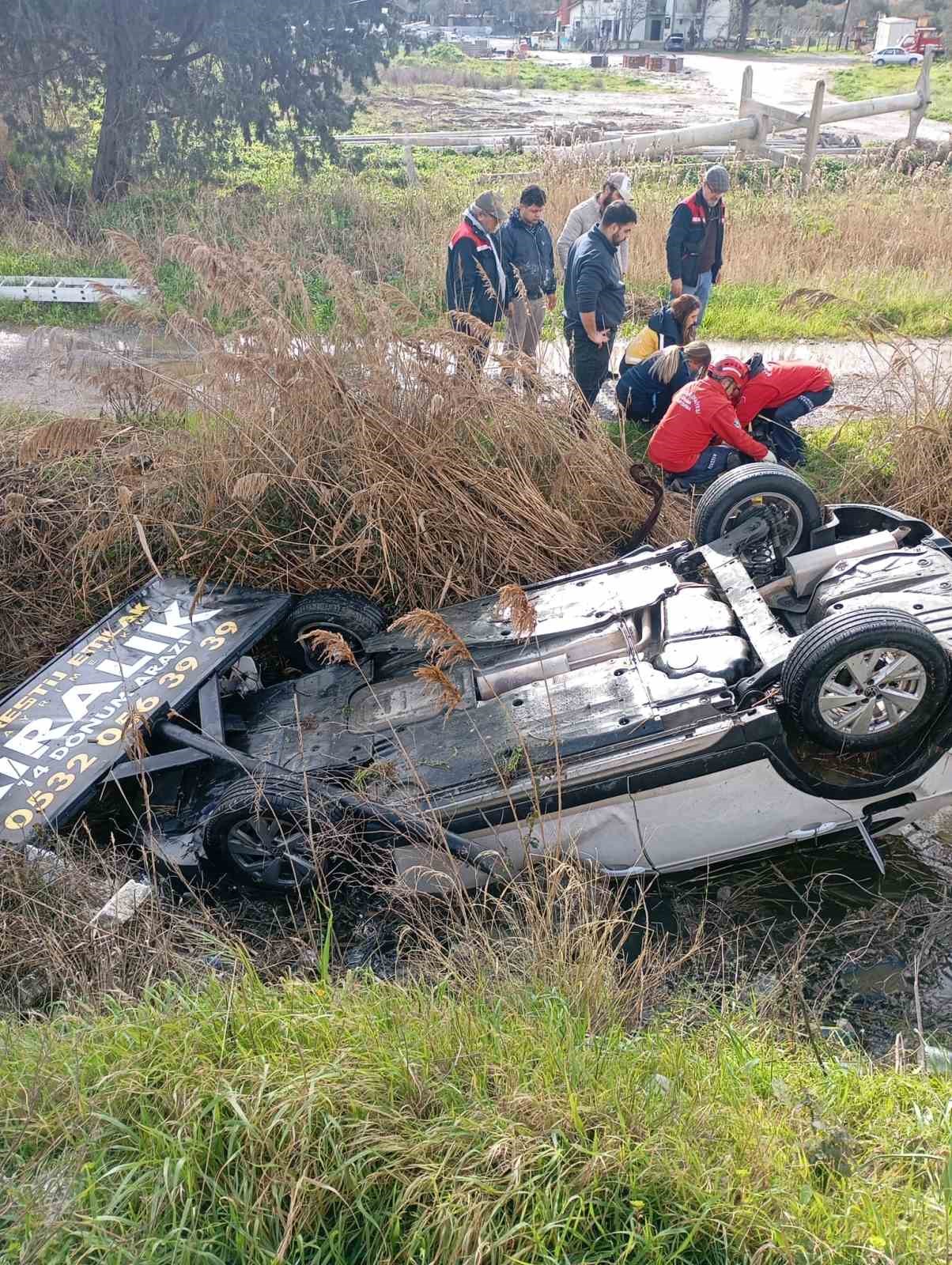 balikesirde tarafli trafik kazasi 1 yarali 0 v9ZQShgC