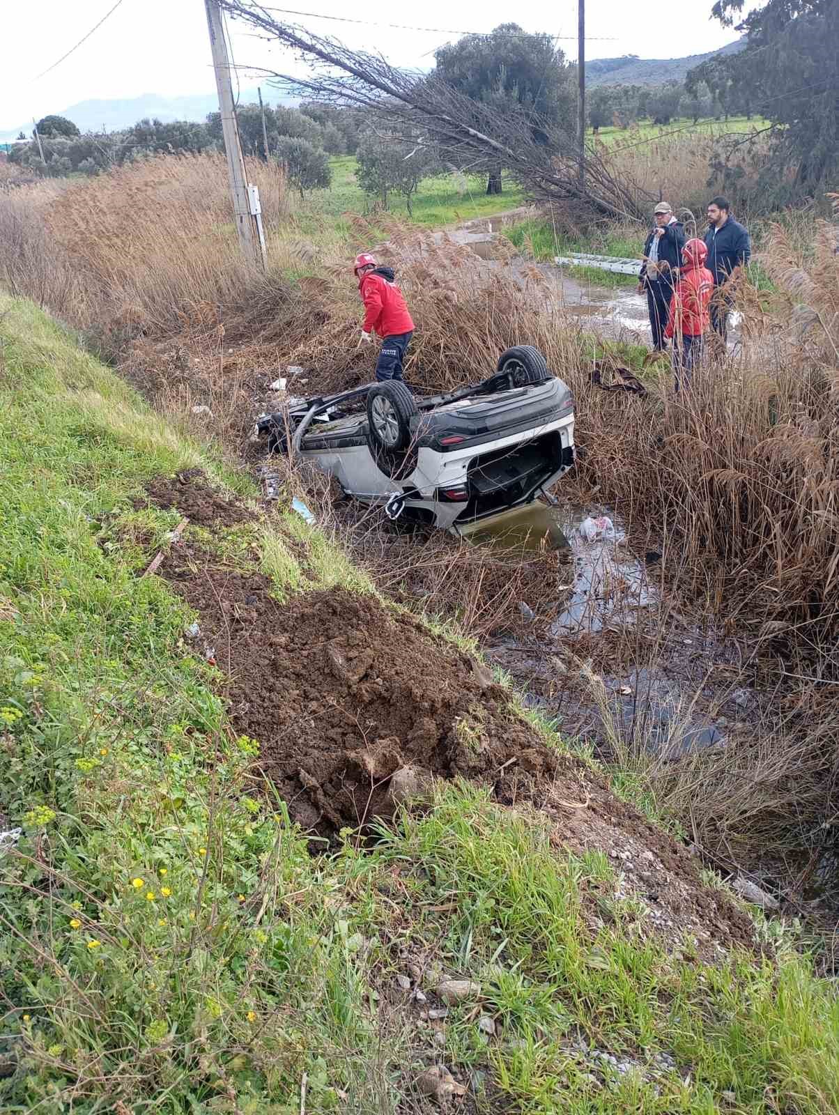 balikesirde tarafli trafik kazasi 1 yarali 2 V5FqkCOJ