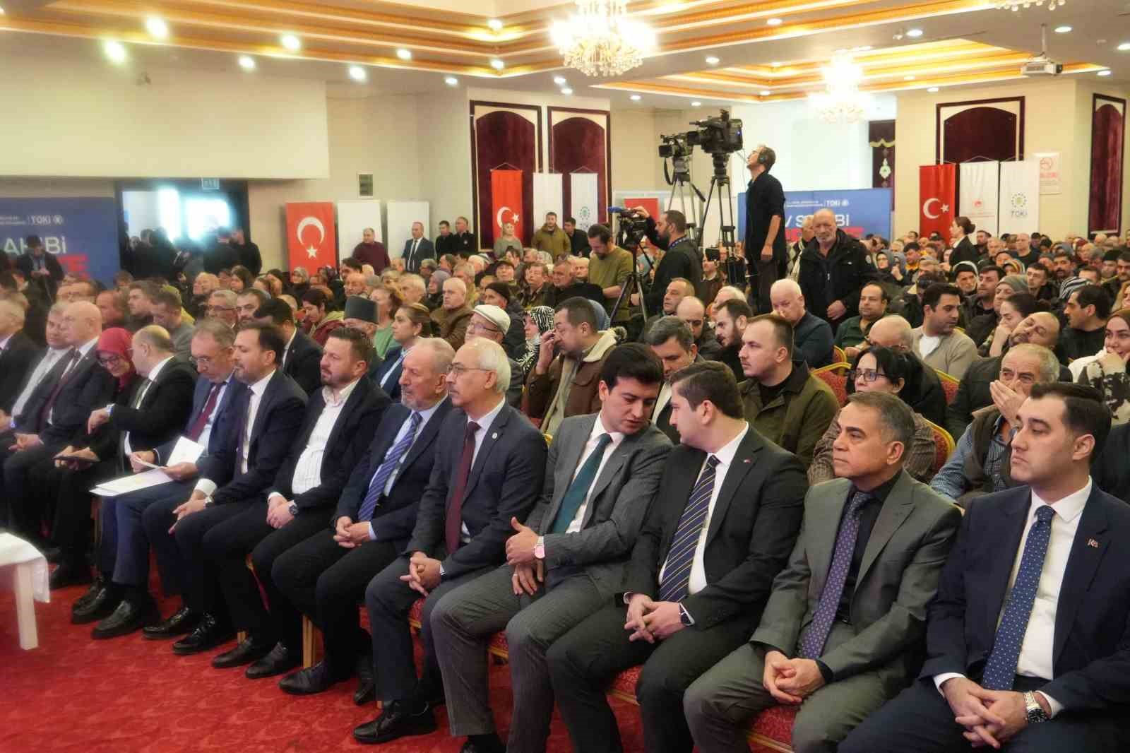balikesirde tokiye 77 bin basvuru oldu 1 TL1VWwJ7