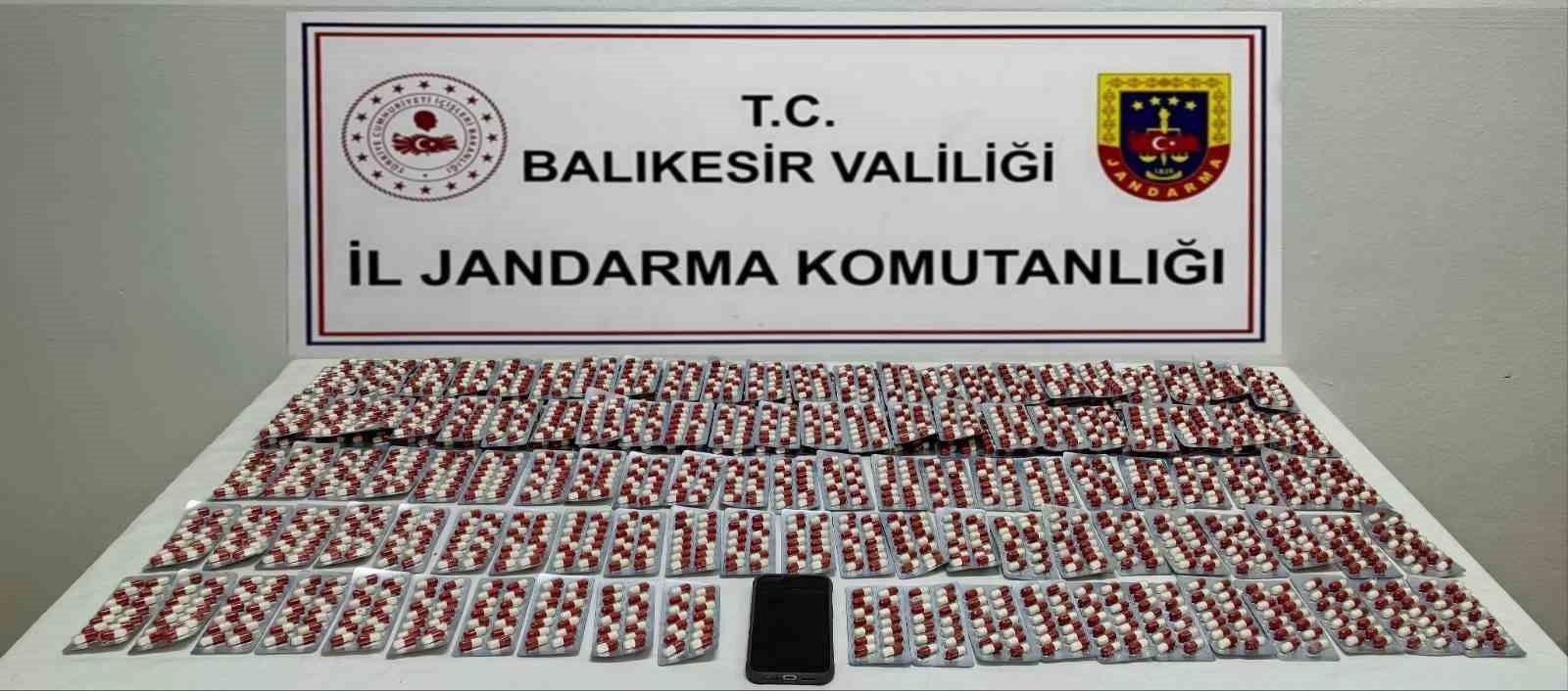 balikesirde uyusturucu operasyonu 52 adrese es zamanli baskin 3 qZ4HC7t6