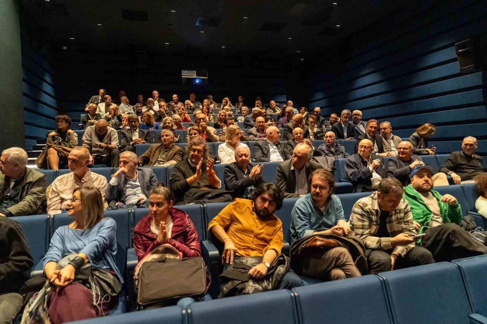 balkan sampiyonu basketbolcular 45 yil sonra film festivalinde bir araya geldi 1 KpMqPeDB