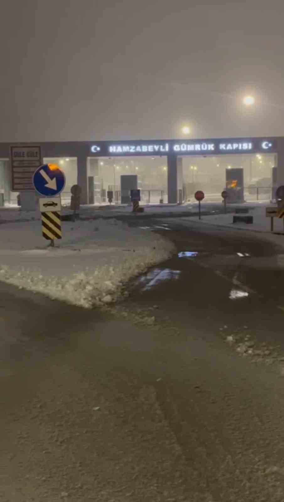 balkanlardan gelen kar sinirdan girdi 1 YwbIn6Wm