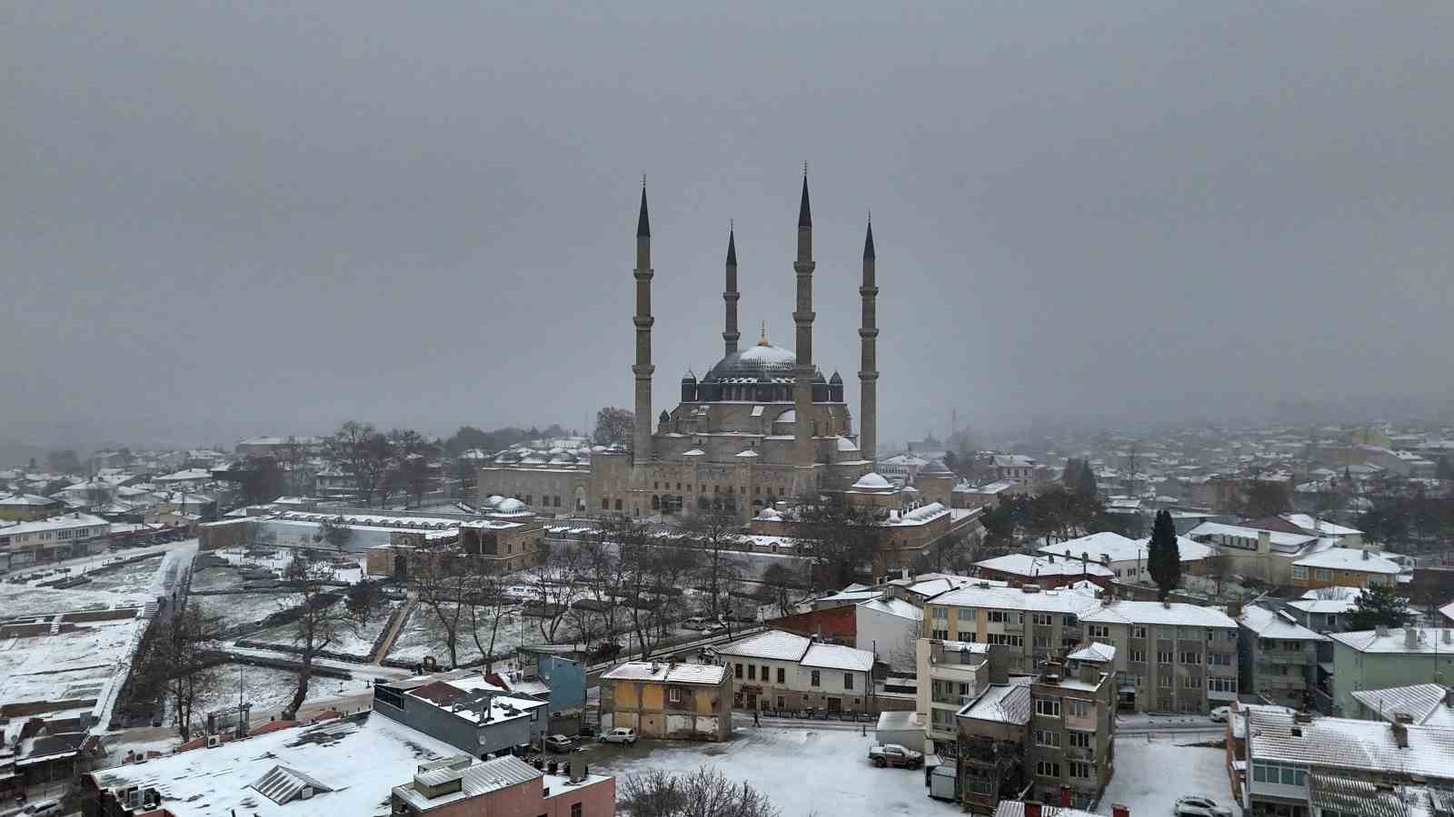 balkanlardan gelen soguk hava edirneyi beyaza burudu 10 sDiNlR9h