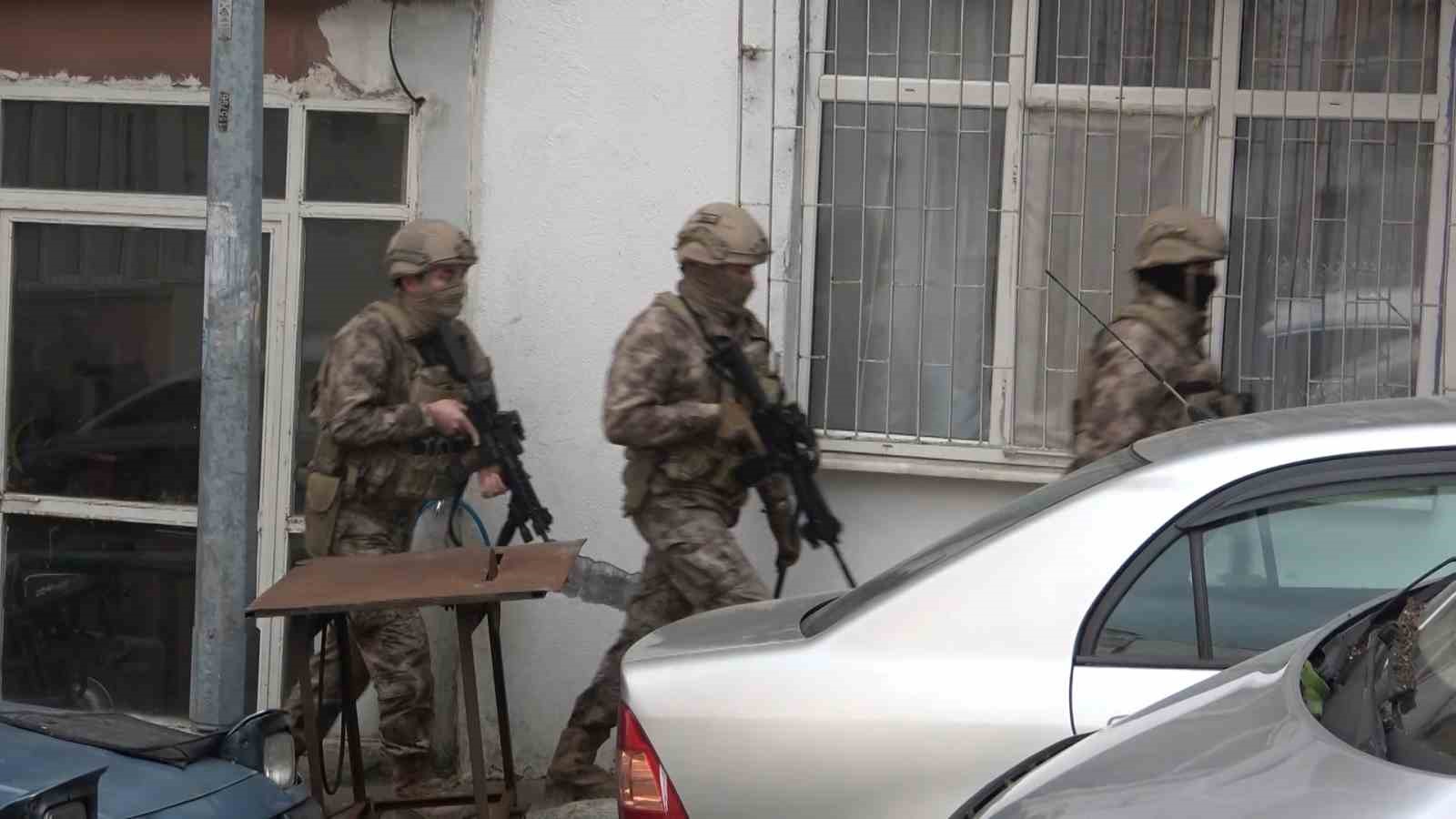 balkondaki bicakli kriz ozel harekat operasyonuyla son buldu 4 cwSsgrg1