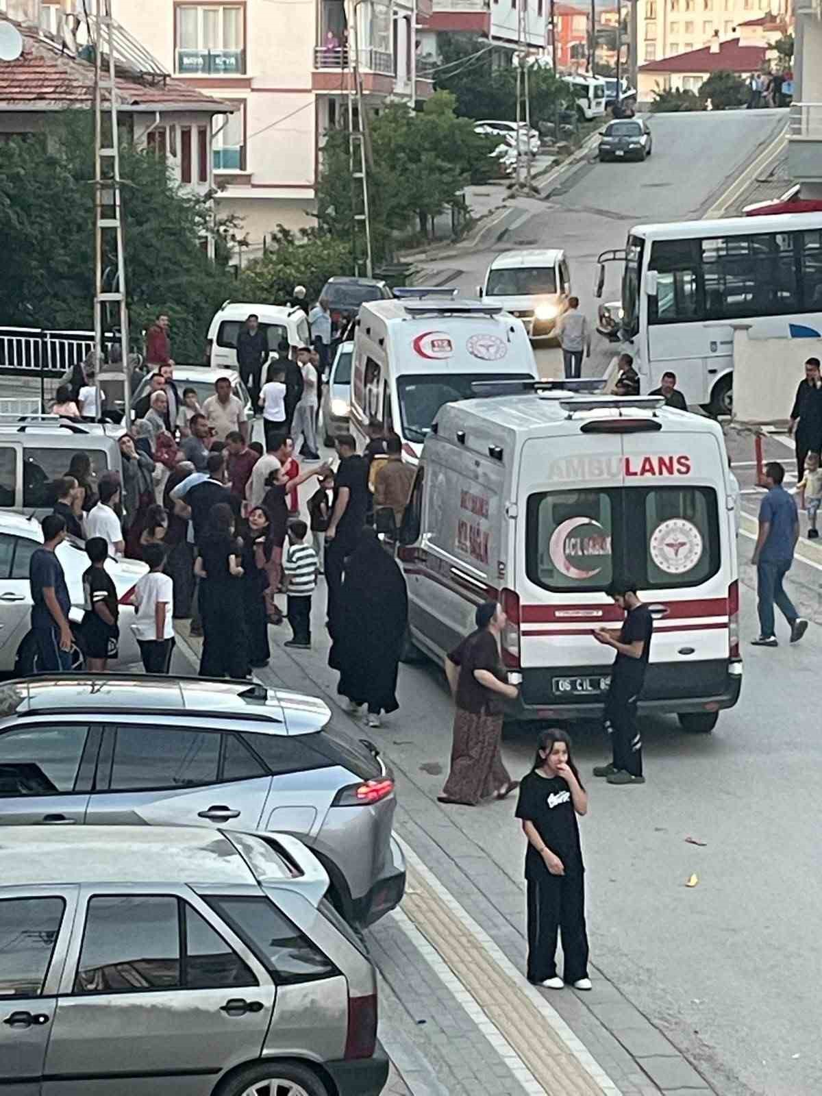Balkondan düşen 1 yaşındaki çocuk ağır yaralandı 4 balkondan dusen 1 yasindaki cocuk agir yaralandi 0 teWeBjTe