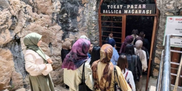 ballica-magarasindaki-sarkitlar-mest-ediyor-HXjHxptw.jpg