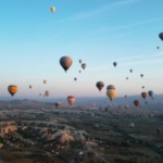 balon-turizminde-yolcu-sayisi-baskentin-nufusunu-asti-ryLTsVse.jpg