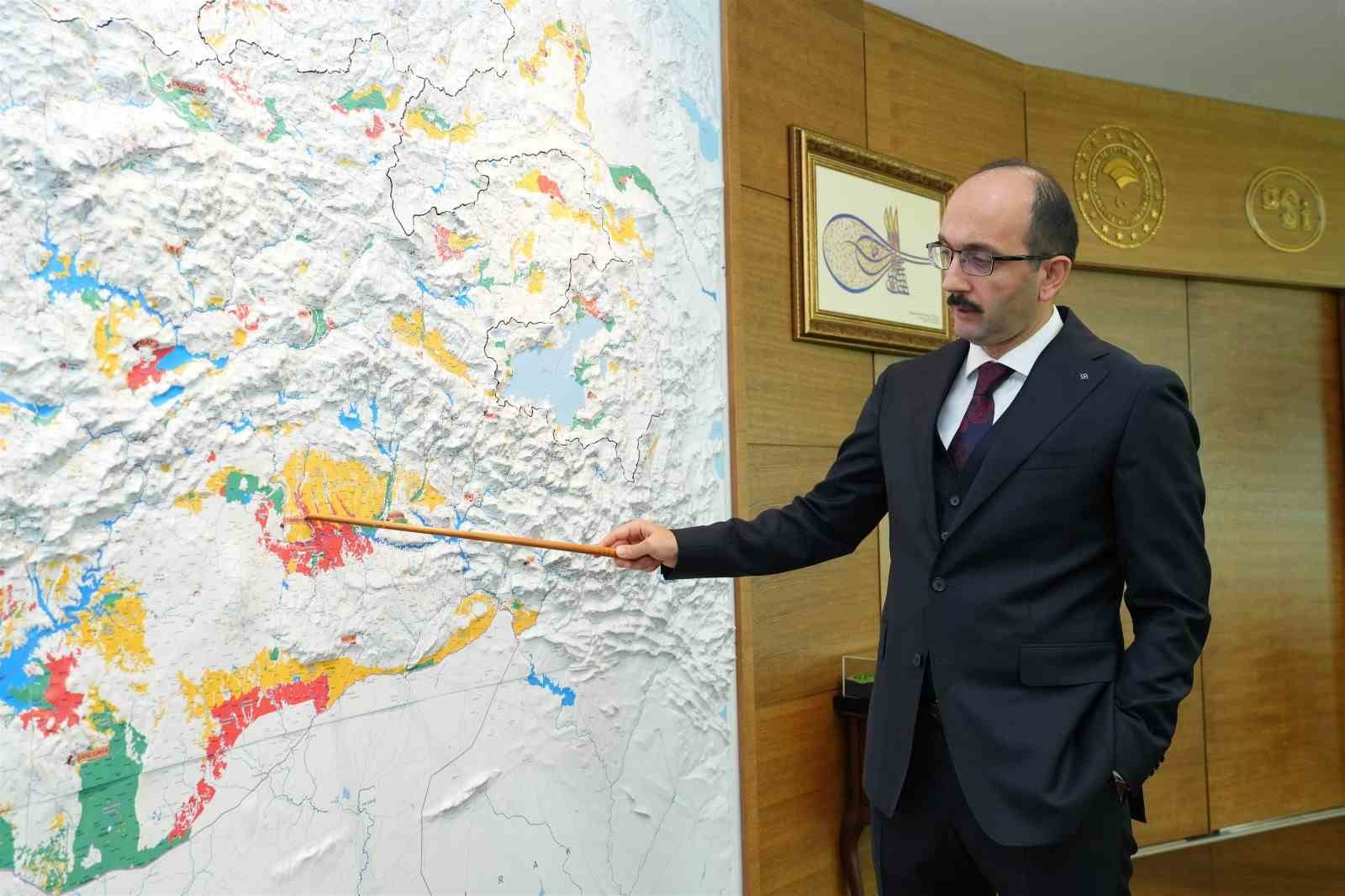 Balta: ’’Diyarbakır’da son 23 yılda 184 milyar 794 milyon lira değerinde 143 tesis inşa ettik’’ 4 balta diyarbakirda son 23 yilda 184 milyar 794 milyon lira degerinde 143 tesis insa MfU3nfrB