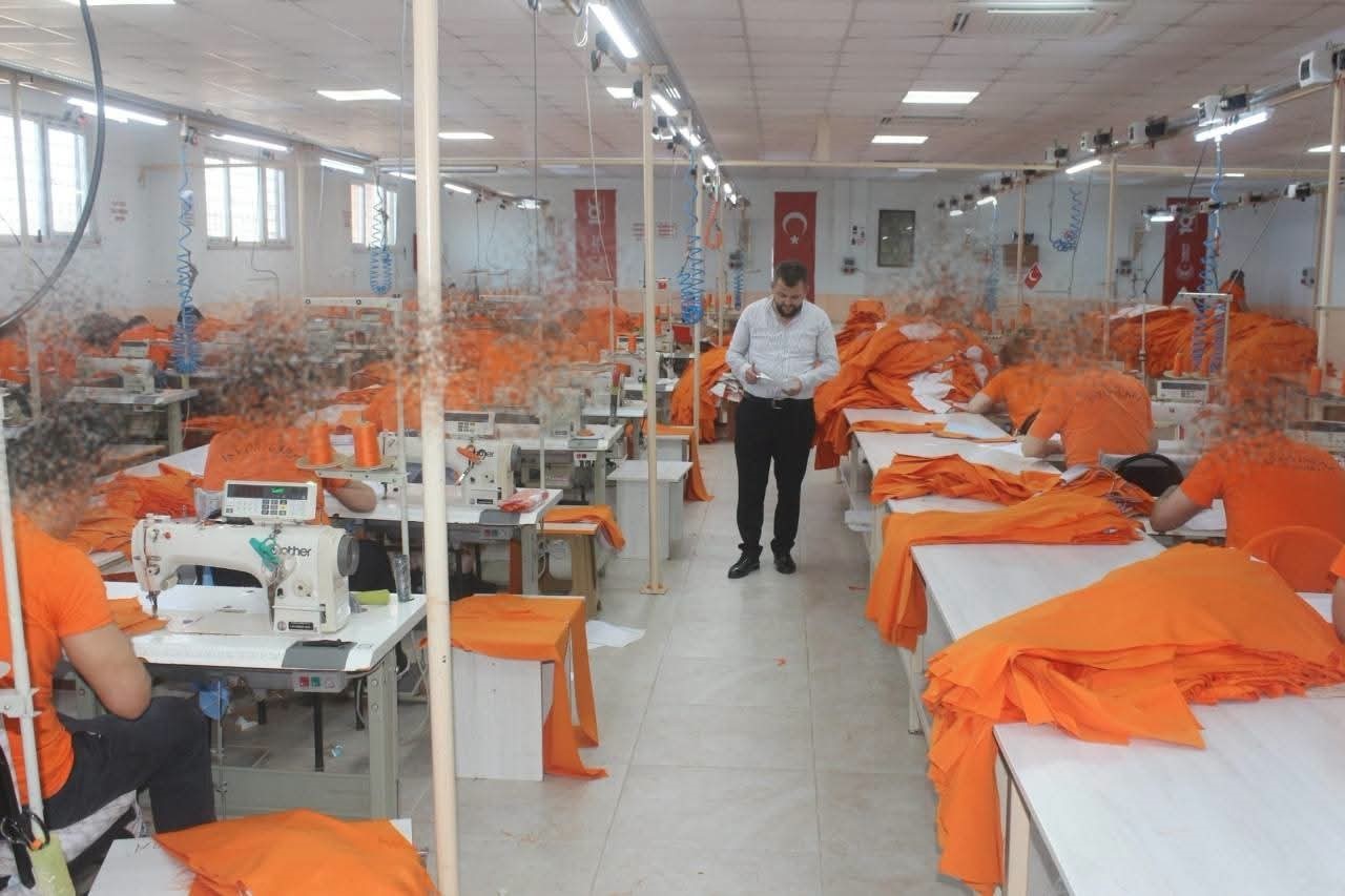 bandirma m tipi ceza infaz kurumunda siyer i nebi yarismasi duzenlendi 0
