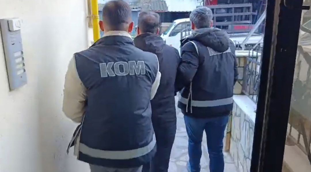 bandirma merkezli rusvet ve kisisel veri operasyonunda 7 tutuklama 2 n4da4IkI