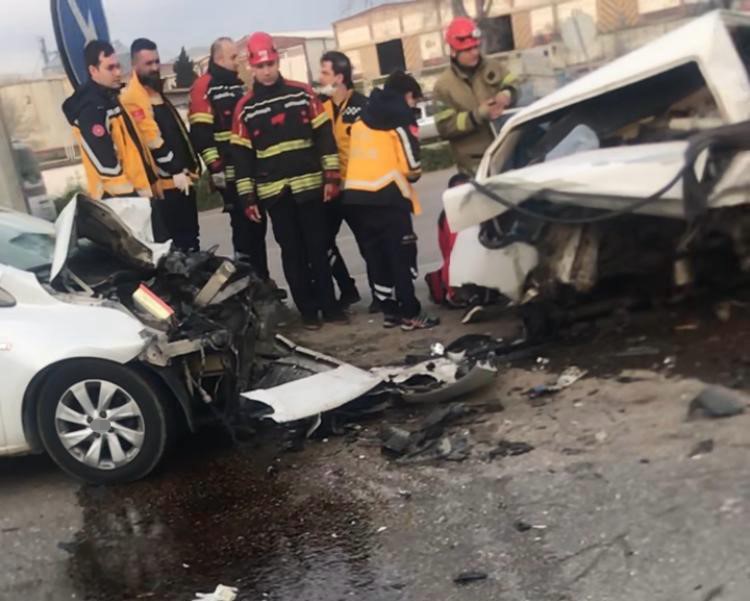 Bandırma’da 4 araçlı zincirleme kaza: 1 ölü, 1 yaralı 4 bandirmada 4 aracli zincirleme kaza 1 olu 1 yarali 0 DOseckMD