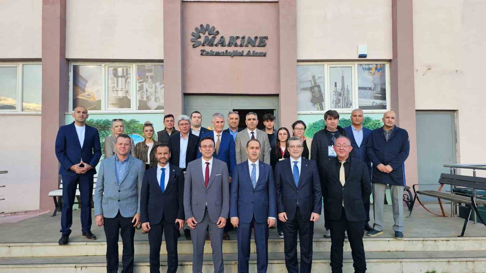 bandirmada istihdam garantili torna ve cnc kursu basladi 4 yhzOLwFq