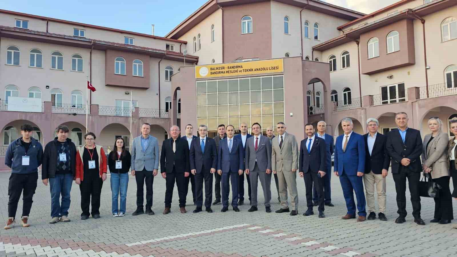 bandirmada istihdam garantili torna ve cnc kursu basladi 5 r3kcrlCq